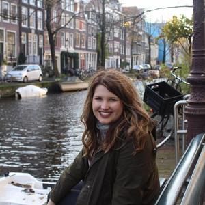 Meet your Posher, Carrie